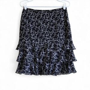 Black and White Floral Tiered Skirt! Size 2 Petite!